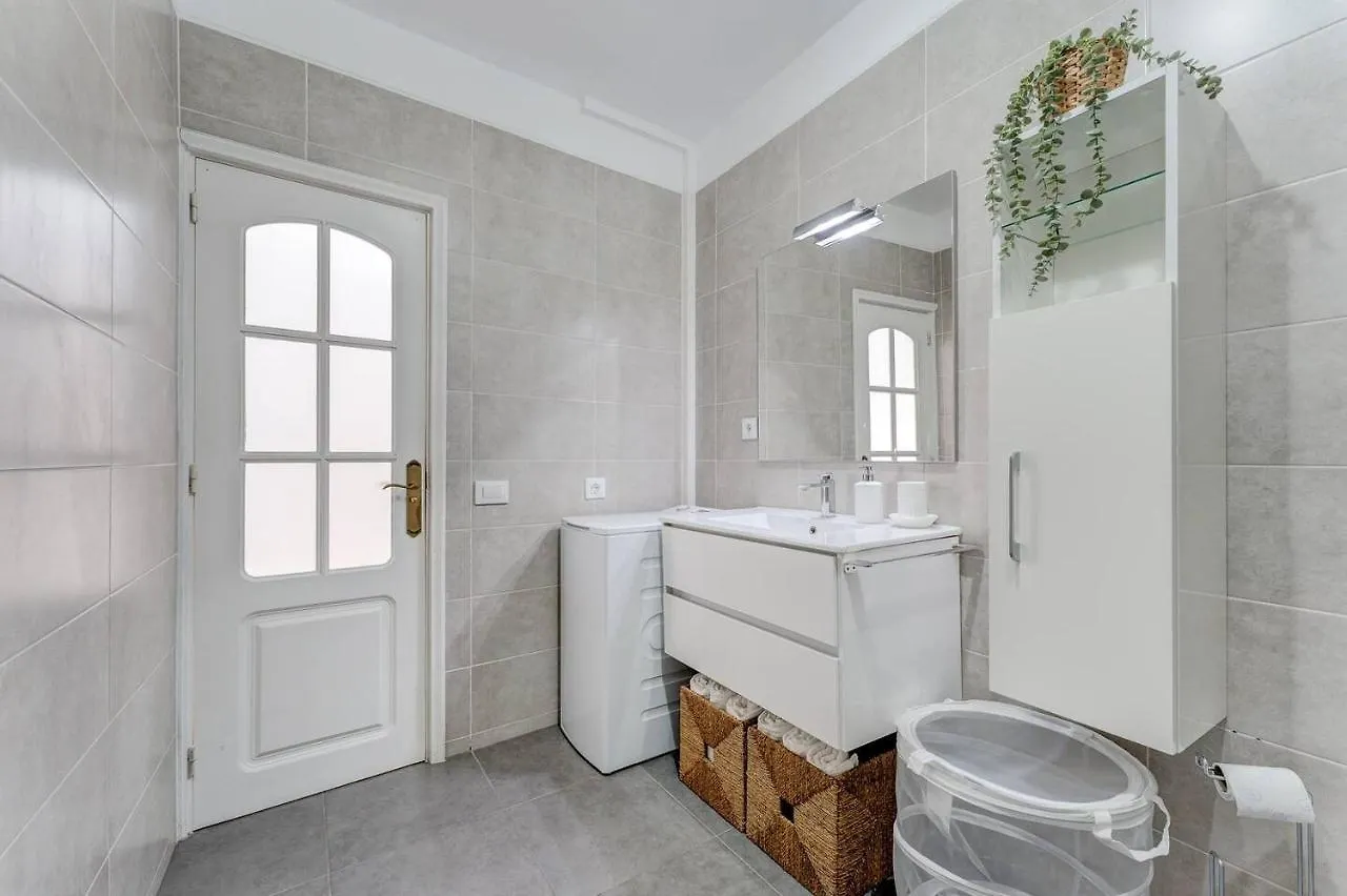 Parrot Apartment El Medano