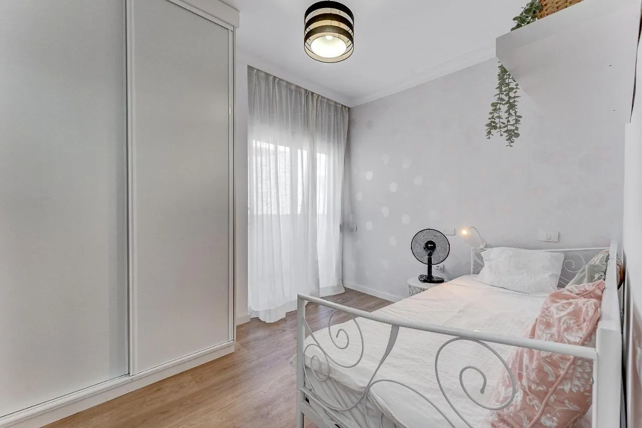 Parrot Apartment El Medano