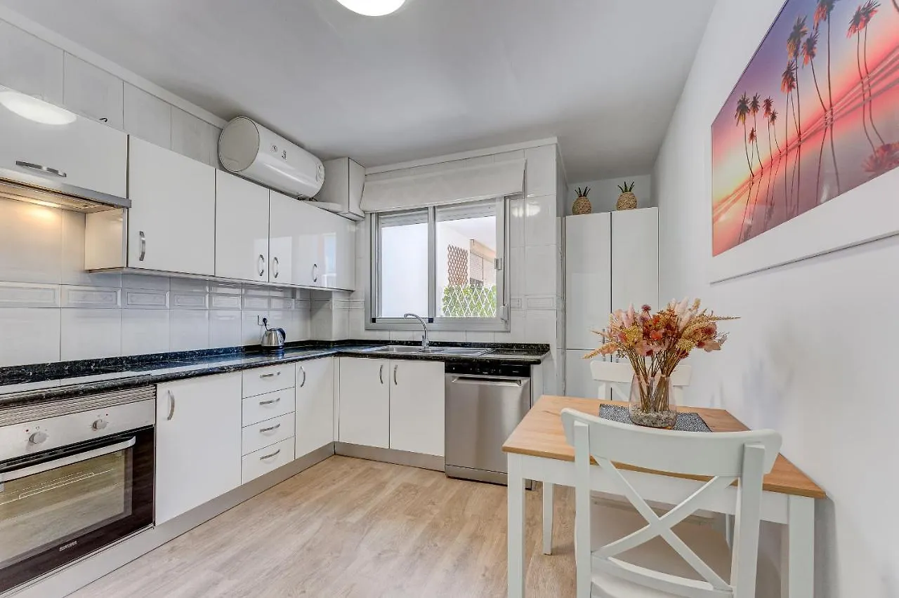 Parrot Apartment El Medano